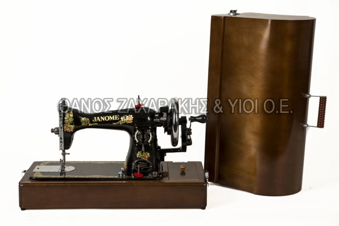 Ξύλινη Βαλίτσα Ραπτομηχανής Model Janome